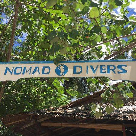 Nomad Divers Bangka Likupang Eksteriør billede